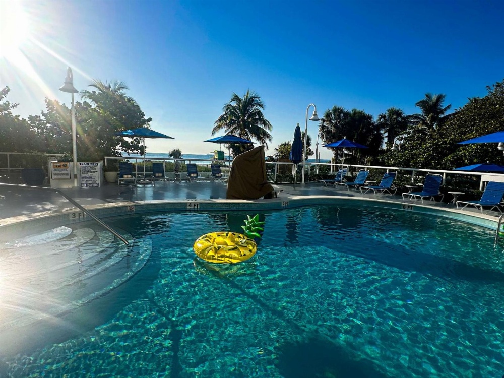 Best Western Plus Atlantic Beach Resort Main image